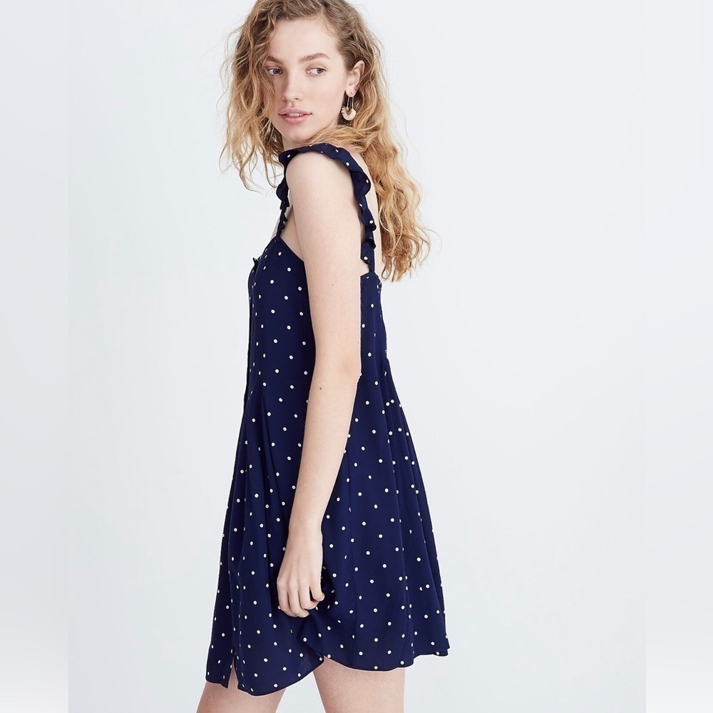 Madewell Ruffle-Strap Button-Front Dress in Polka Dot navy white size 2